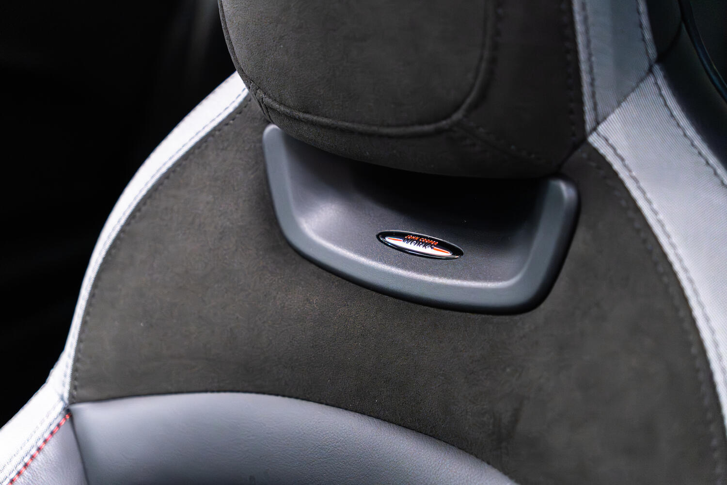 imagen secundaria John Cooper Works Sport